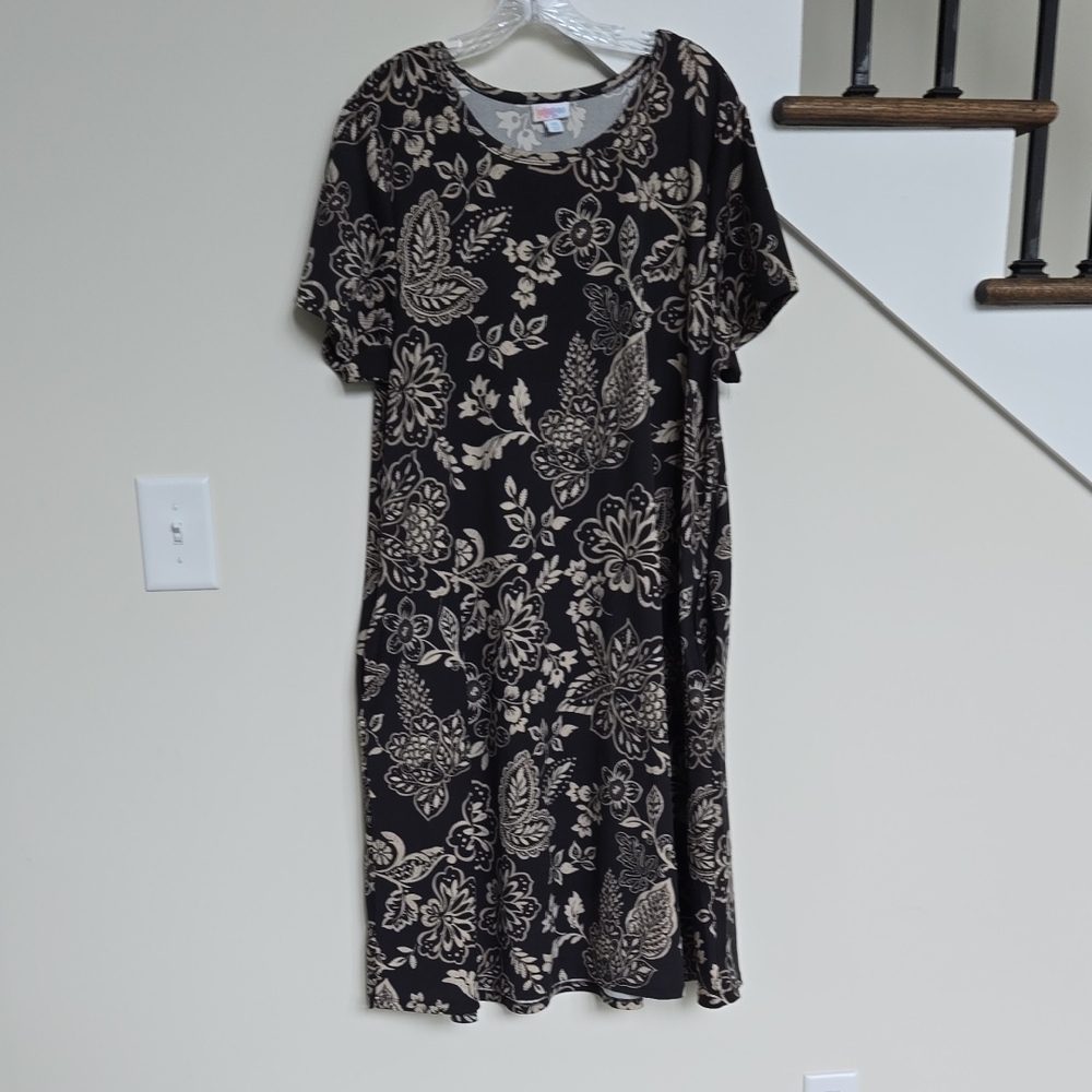 LuLaRoe Black and Cream Floral Midi Dress